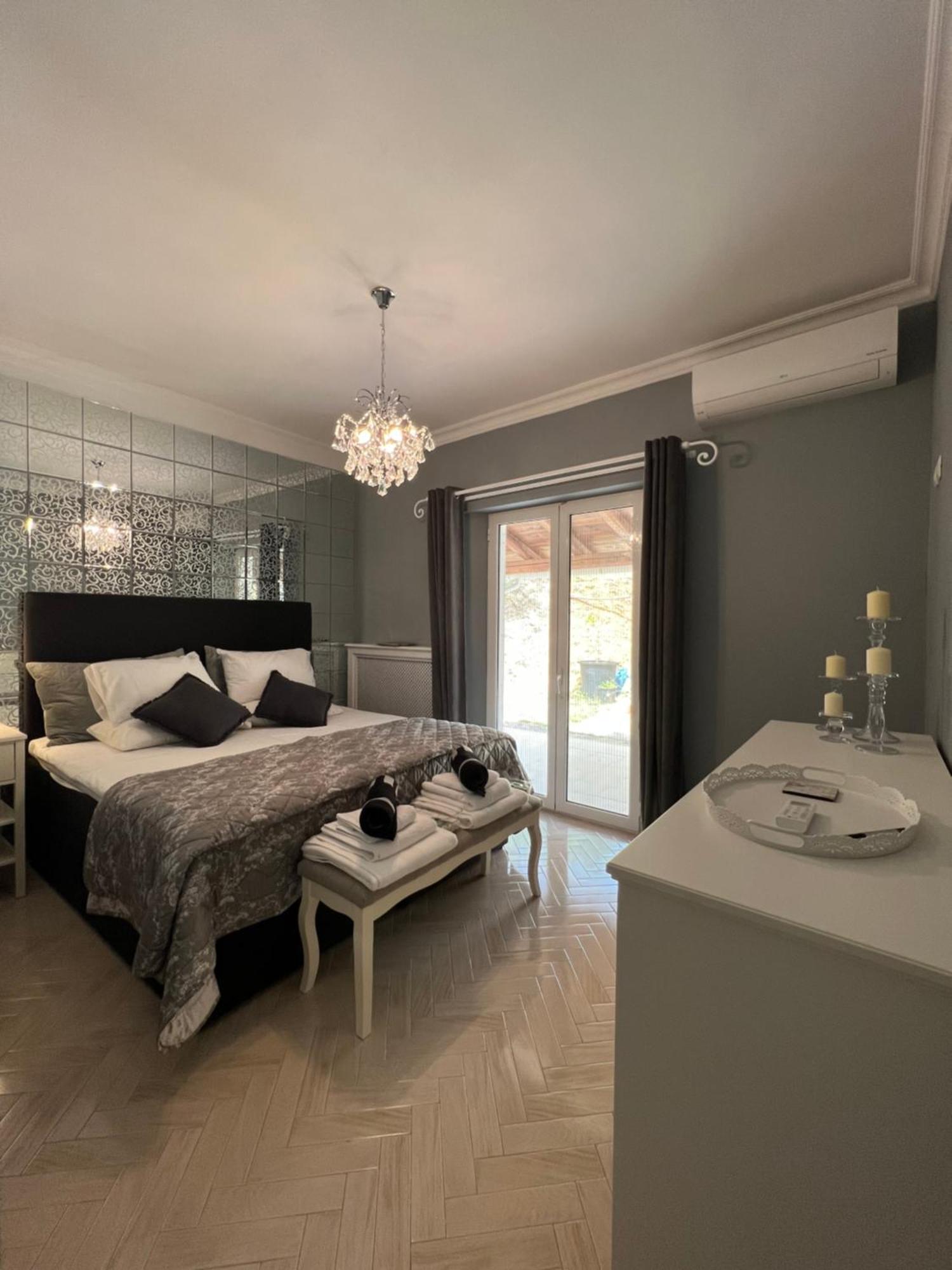 Villa Alexakis Doukades Bagian luar foto