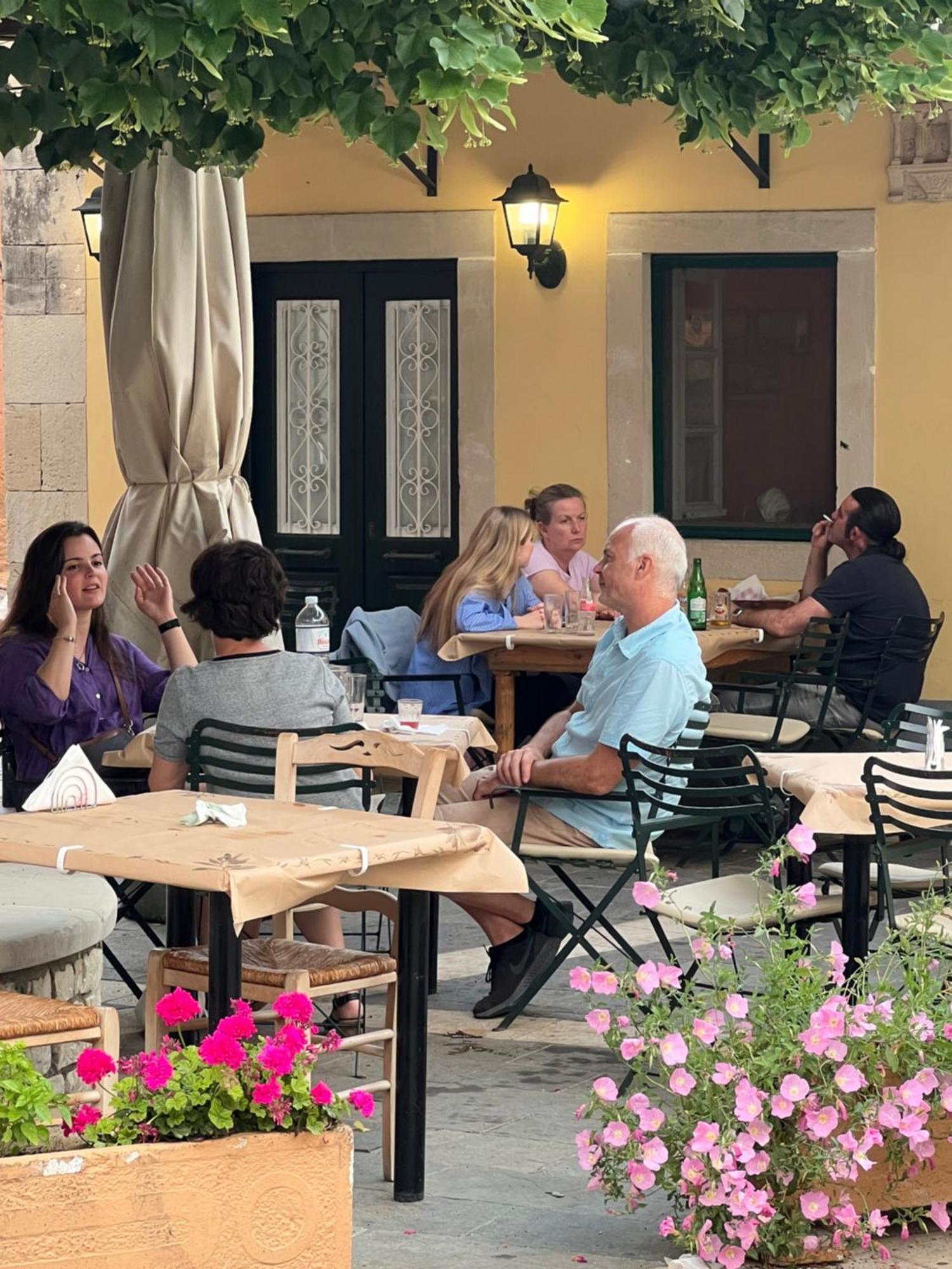Villa Alexakis Doukades Bagian luar foto