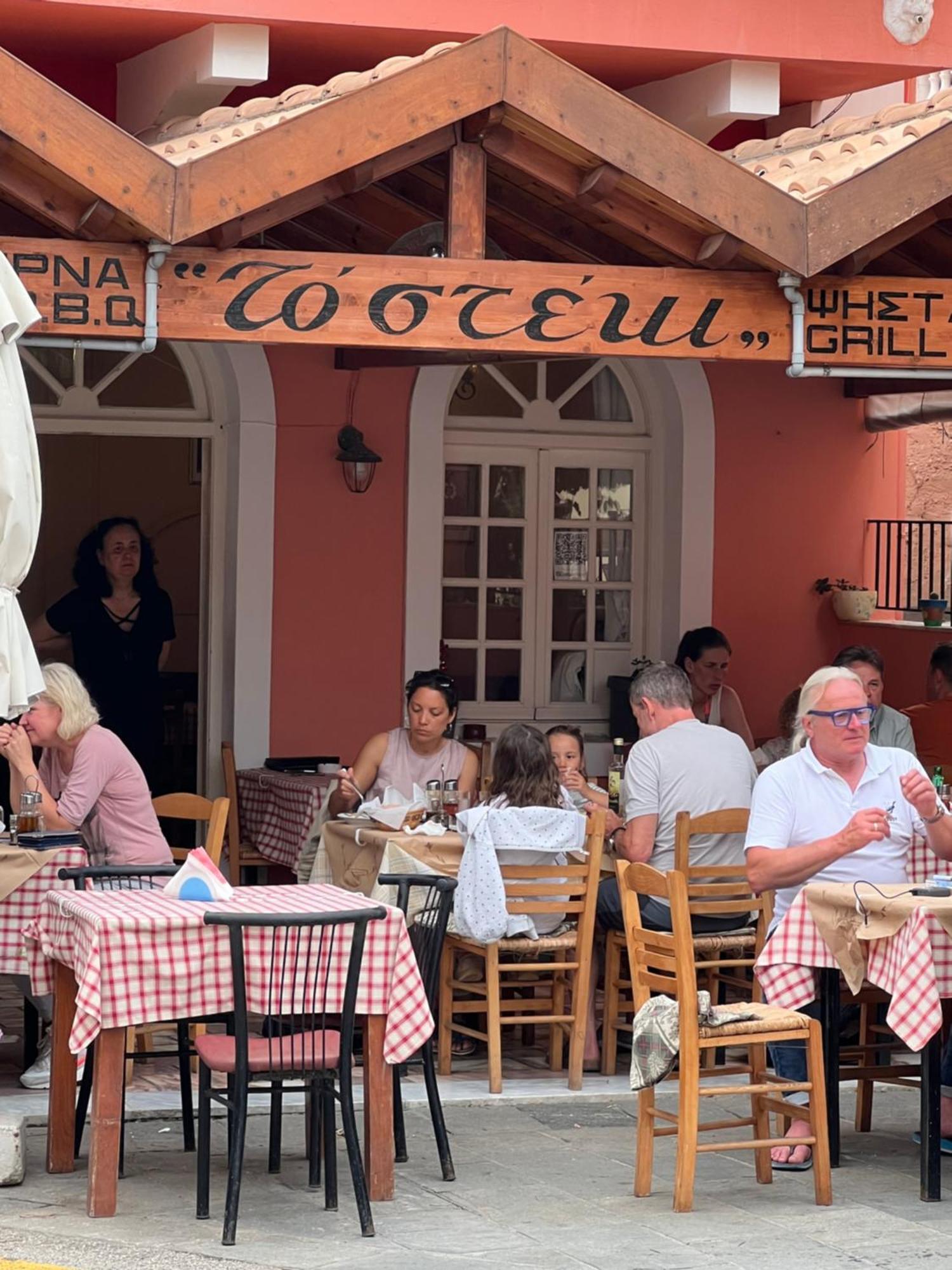 Villa Alexakis Doukades Bagian luar foto